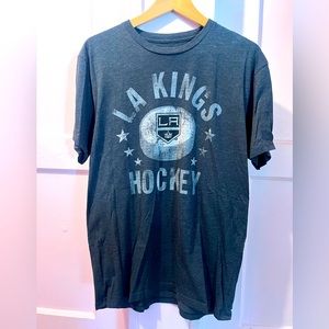Los Angeles Kings Hockey Shirt - Size Large